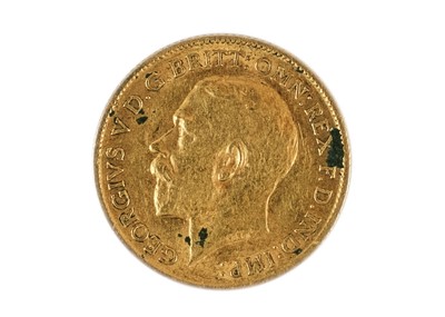 Lot 78 - A half-sovereign gold coin, George V 1911.