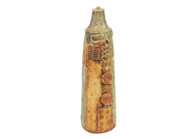 Lot 374 - Bernard Rooke (1938) large pottery wheel vase.
