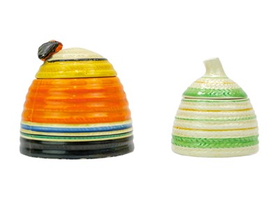 Lot 622 - A Clarice Cliff banded beehive honey pot and cover.