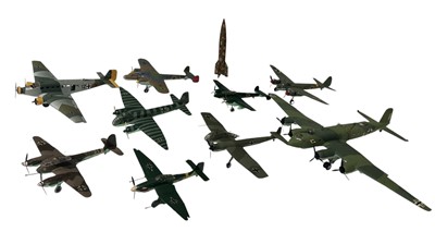 Lot 40 - Airfix models; WWII German and Japanese...