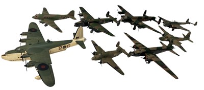 Lot 41 - Airfix models; WWII British and American...