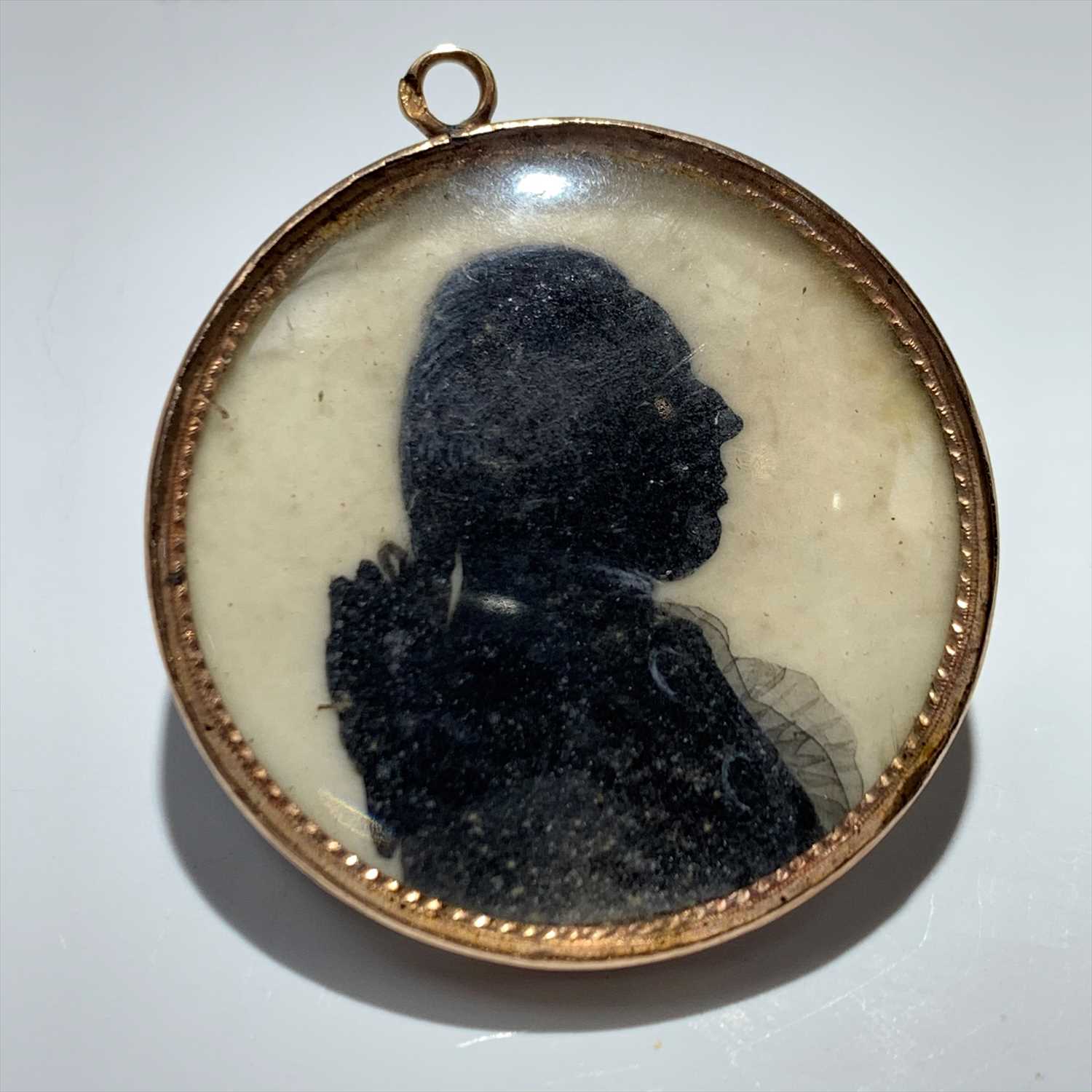 Lot 2412 - An 18th century gold mounted silhouette...