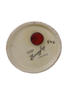 Lot 664 - A Dolly Cliff (sister of Clarice) for Wilkinson Ltd pattern No, 8716 conical sugar sifter.