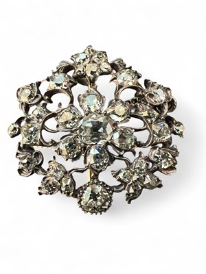 Lot 1162 - A Georgian diamond brooch