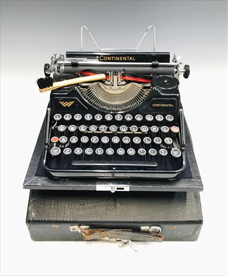 Lot 157 - A Continental 'Wanderer-Werke' typewriter,...