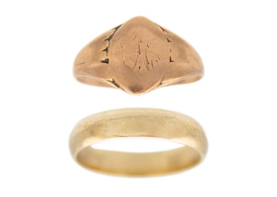 Lot 57 - Two 9ct gold rings.