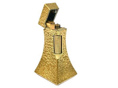 Lot 163 - A Dunhill Wheatsheaf table lighter.