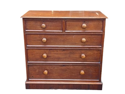 Lot 940 - A Victorian mahogany chest of drawers.