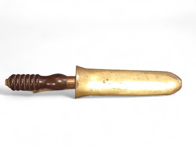 Lot 840 - A Diver's Knife