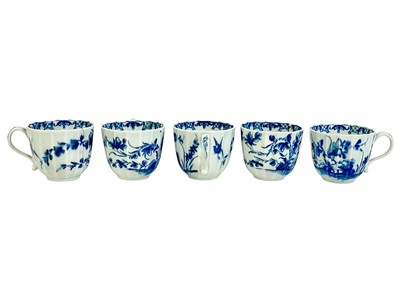 Lot 412 - Five 18th century Worcester porcelain fluted tea cups