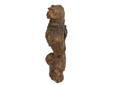 Lot 1130 - An oak 'Kings Beast' carved figure.