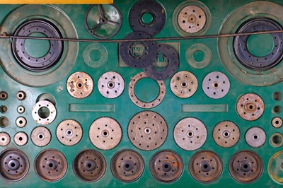 Lot 324 - A Swedish FAC x2 engineering set