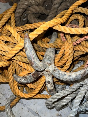 Lot 1028 - Fog Horn, etc.