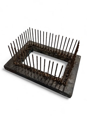 Lot 1038 - A Log and net frame