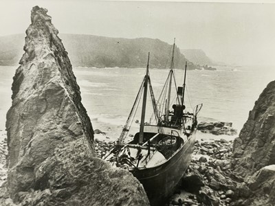 Lot 190 - Shipwreck Photographs