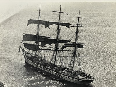 Lot 160 - Shipwreck Photographs