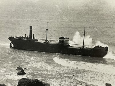Lot 189 - Shipwreck Photographs