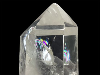 Lot 128 - A large quartz rainbow point.