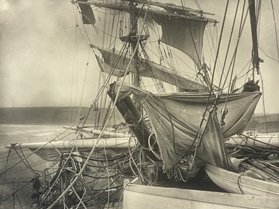 Lot 159 - Shipwreck Photographs