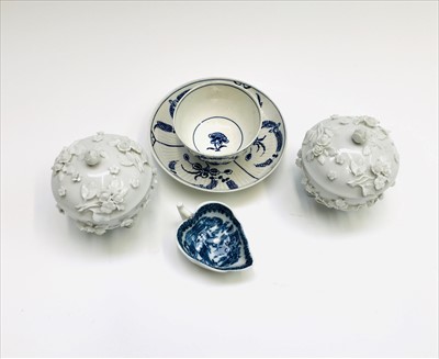Lot 1018 - A late 18th century English porcelain butter...