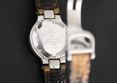 Lot 57 - MUST DE CARTIER - A Must 21 bi-metal lady's quartz wristwatch.