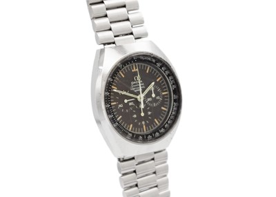 Lot 51 - OMEGA - A Speedmaster Professional Mark II stainless steel chronograph bracelet wristwatch.