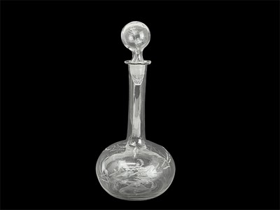 Lot 403 - A glass decanter and stopper.