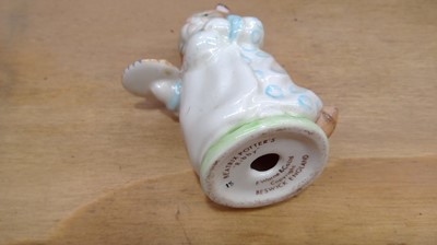 Lot 113 - Miscellaneous ceramics, a Beatrix Potter...