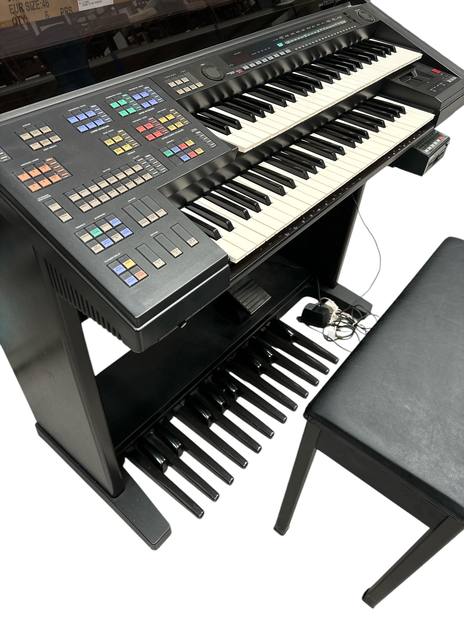 Lot 175 - A 1980s Yamaha Electone HS-6 electric organ,