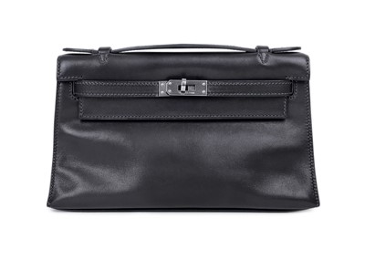 Lot 301 - HERMES - A Kelly Pochette clutch bag with Palladium hardware.