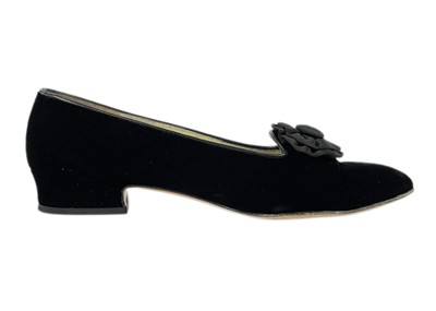 Lot 330 - A selection of Salvatore Ferragamo and Bruno Magli shoes.