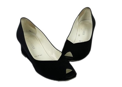 Lot 330 - A selection of Salvatore Ferragamo and Bruno Magli shoes.