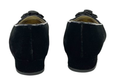 Lot 330 - A selection of Salvatore Ferragamo and Bruno Magli shoes.