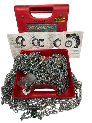 Lot 165 - A Boxed set of Snow Chains.