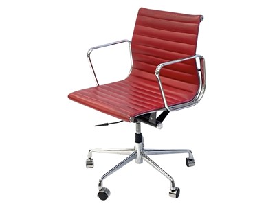 Lot 1140 - An Eames 'EA117 Aluminium Group' desk chair.