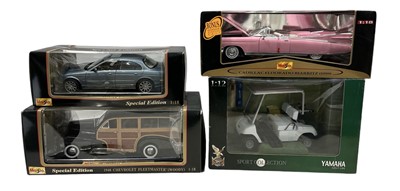 Lot 32 - Maisto 1/18 scale diecast cars, comprising a...