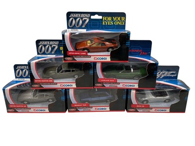 Lot 96 - A boxed collection of six die-cast metal model...