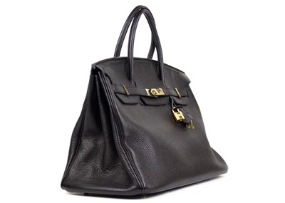 Lot 303 - HERMES - A Birkin 40 black Togo leather retourne handbag, circa 2008.