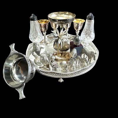 Lot 157 - A selection of silver plated and pewter items.