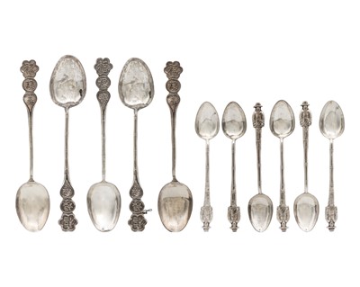 Lot 52 - Chinese silver - A set of six demitasse figural spoons and a set of five teaspoons by Taihua.