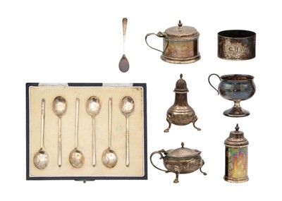 Lot 62 - A selection of silver items.