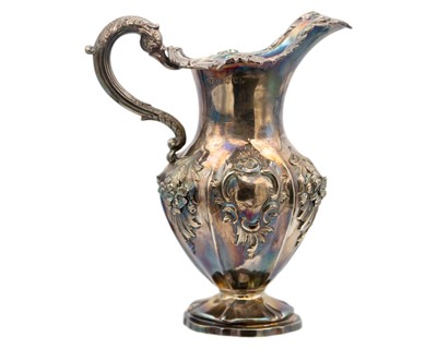 Lot 91 - A William IV Scottish silver pedestal cream jug by Leonard Urquhart