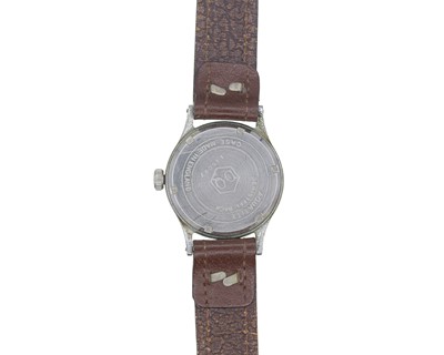 Lot 38 - WINEGARTENS - A stainless steel gentleman's manual wind mid-size wristwatch.