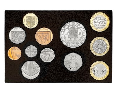 Lot 128 - A 2009 Royal Mint proof coin set with Kew Garden 50p fifty pence coin.