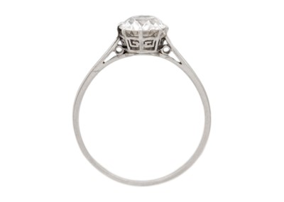 Lot 76 - A good Art Deco Old oval mixed-cut 1.30ct diamond solitaire ring.