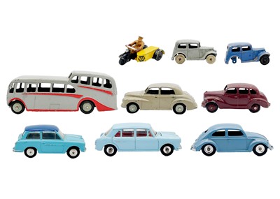 Lot 307 - A collection of Dinky Toys diecast vehicles.