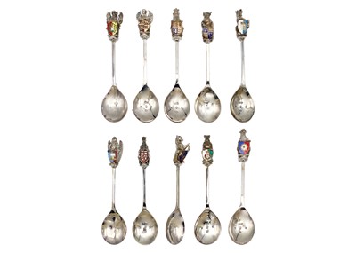 Lot 266 - The Queen's Beasts silver and enamel spoons collection by Toye, Kenning & Spencer.