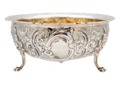 Lot 268 - A Victorian Scottish silver sugar bowl by Marshall & Sons.