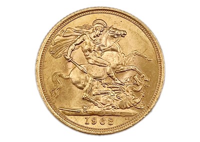 Lot 107 - An Elizabeth II 1963 full sovereign gold coin.