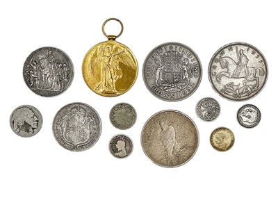 Lot 72 - A selection of GB silver coinage, a 1923 USA dollar, a 1913 Drei Mark and a WWI Great War Medal.